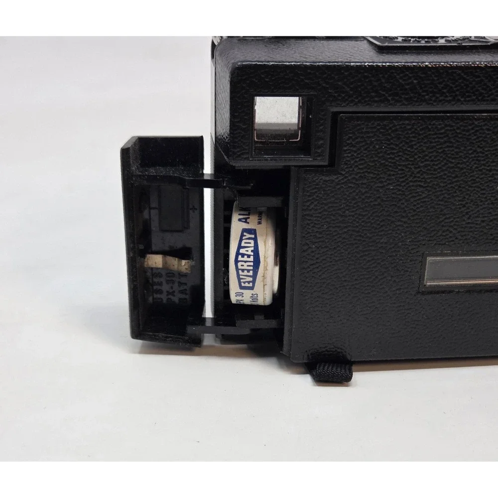Vintage Kodak Instamatic X-35 126 Film Camera Kodar Lens w/ Case USA